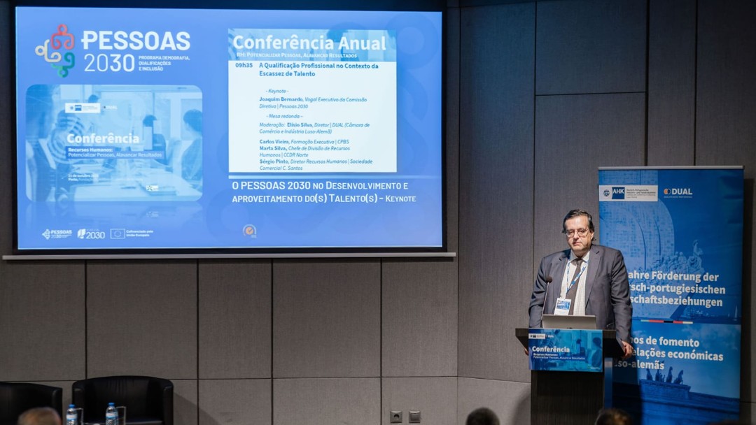 Joaquim Bernardo faz apresentação